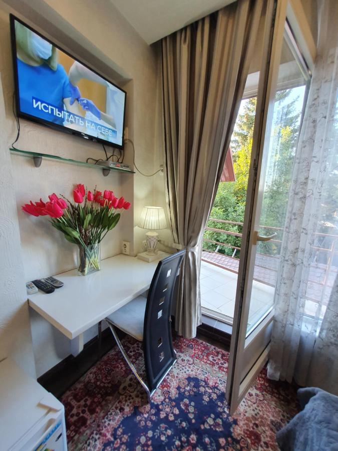 Bella Donna Hotel Кишинёв Экстерьер фото
