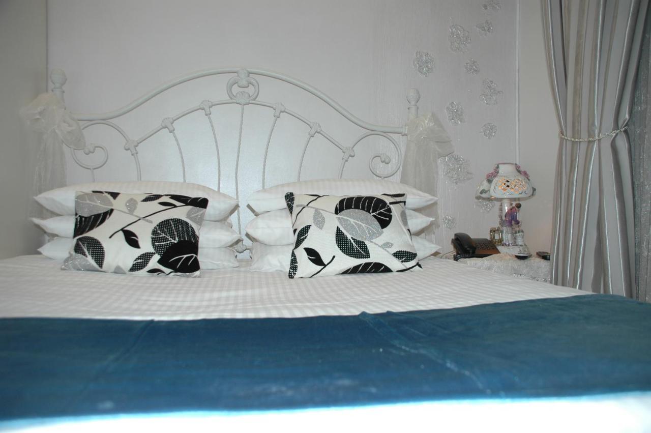 Bella Donna Hotel Кишинёв Экстерьер фото