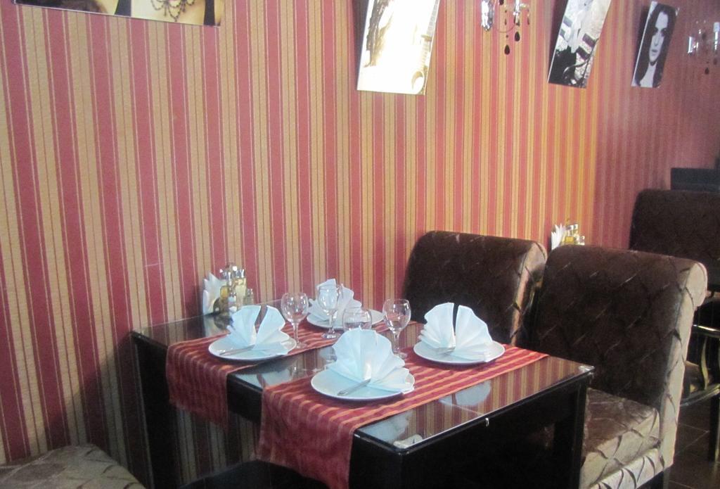 Bella Donna Hotel Кишинёв Экстерьер фото