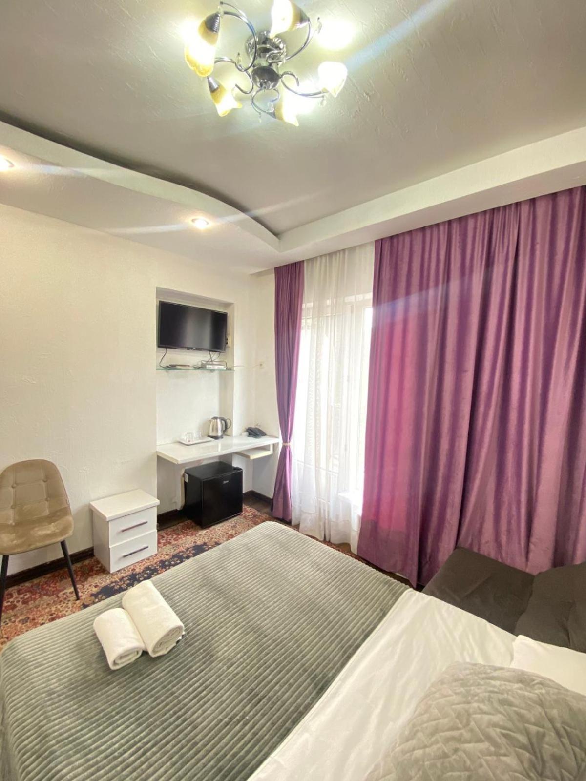 Bella Donna Hotel Кишинёв Экстерьер фото