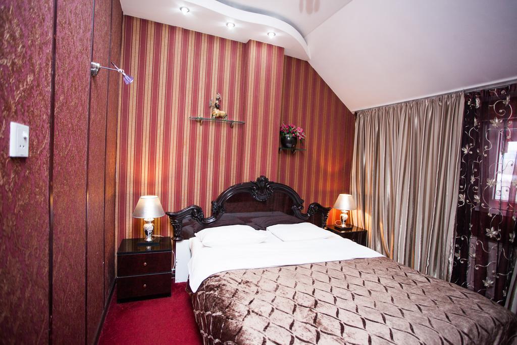 Bella Donna Hotel Кишинёв Экстерьер фото