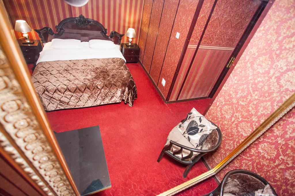 Bella Donna Hotel Кишинёв Экстерьер фото